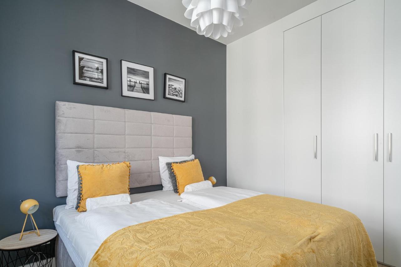 RentPlanet - Apartamenty Młyn Maria Wroclaw Bagian luar foto